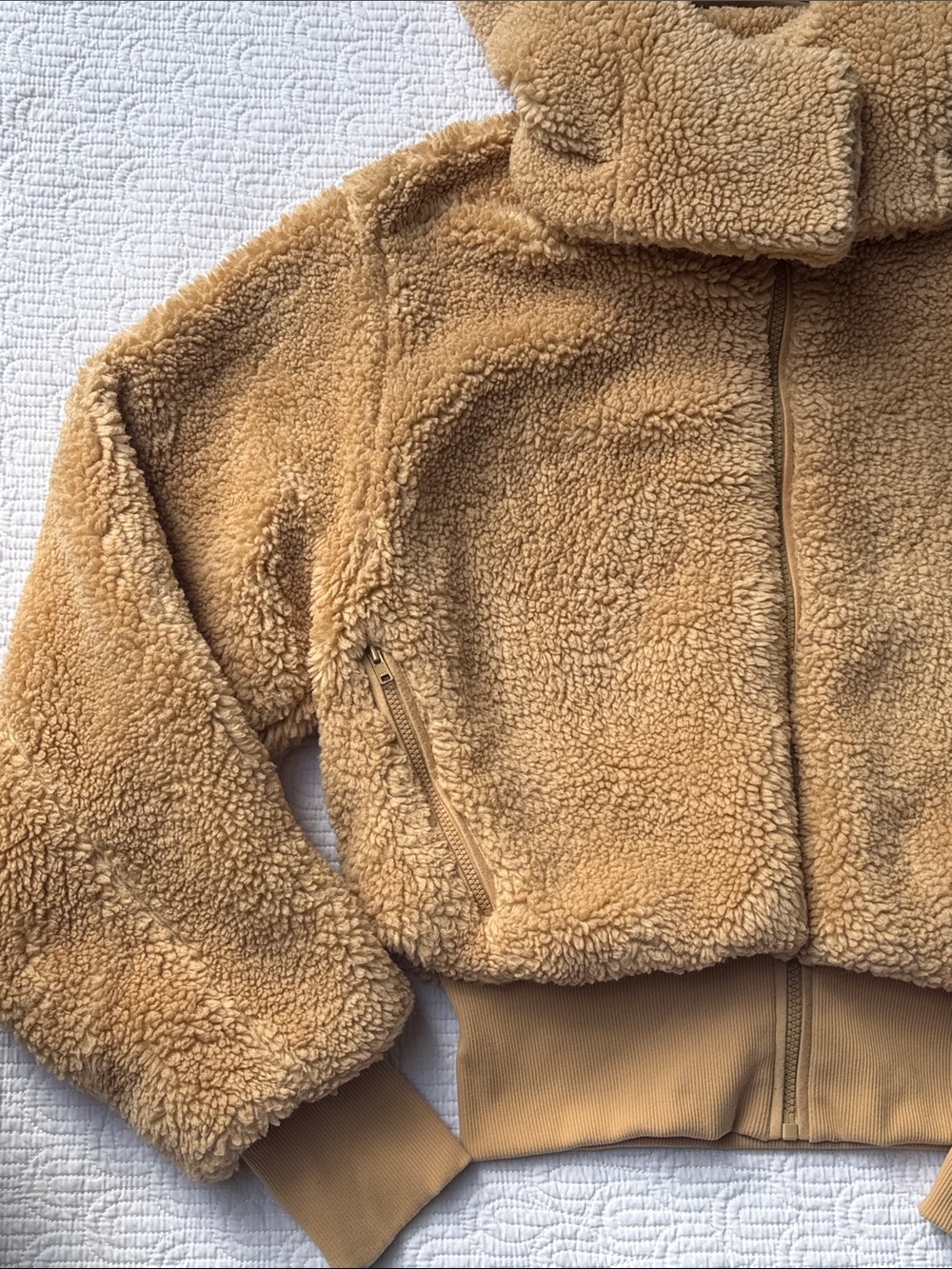 Alo Foxy Sherpa Jacket Camel Tan size small - Picture 5 of 14